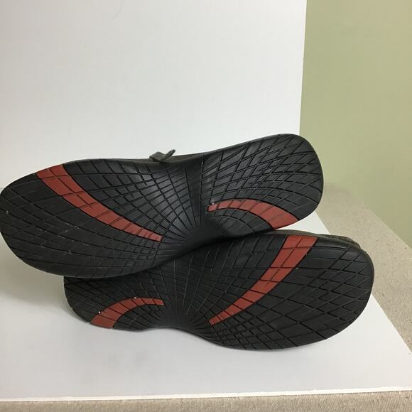 Mens Wallabee’s Sz.10M EUC Dolamite Worn once Suede Ankle booties Brown/gray - Picture 10 of 11